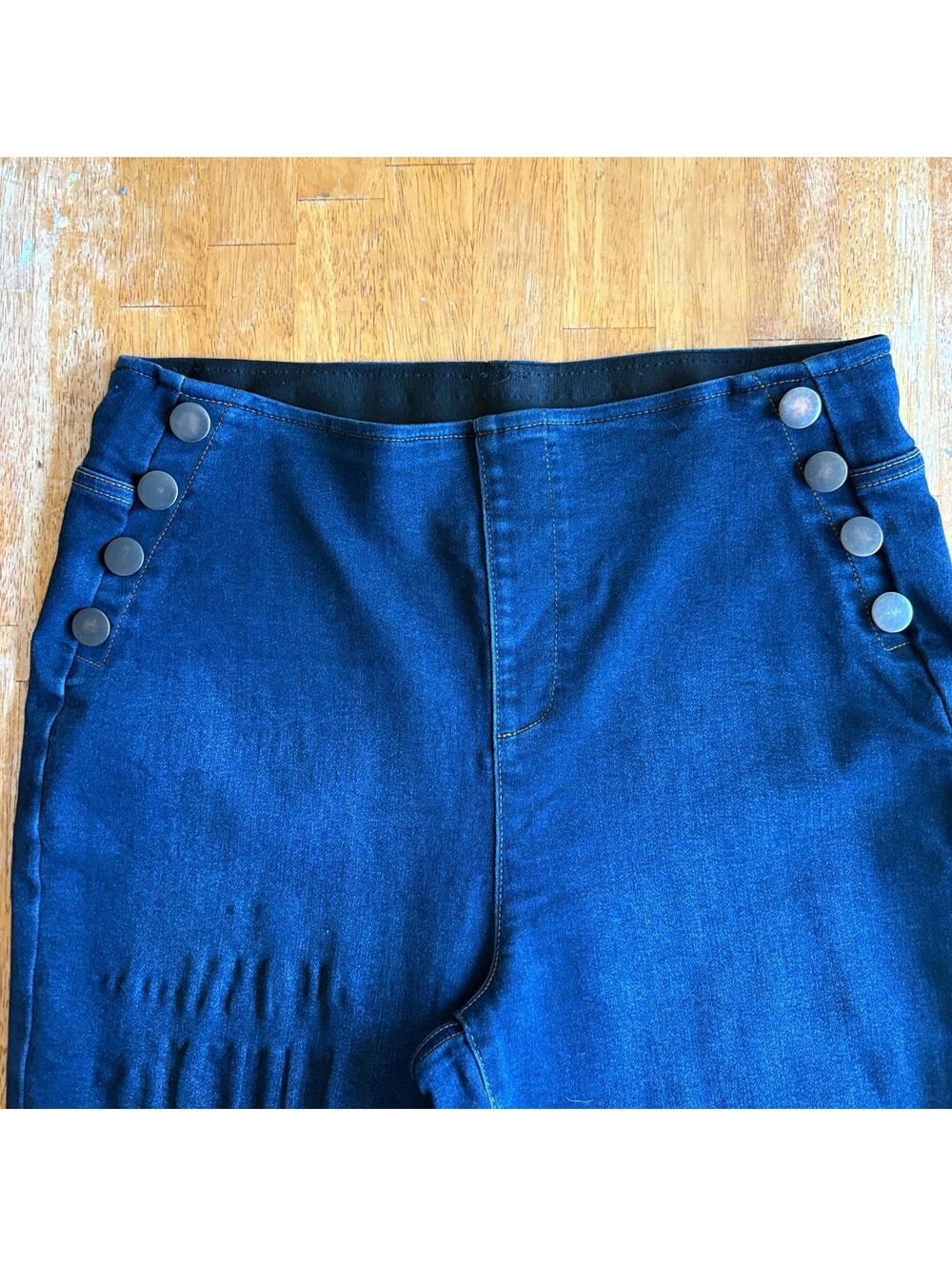 High Rise Flare Jeans INC International Concepts 14 Fits Like 31X31 Dark Wash - Picture 5 of 10